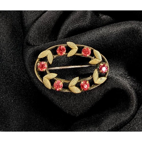 Antique Early 20th Century Oval Gold-Tone Brooch With Pink Rhinestone Floral Mot - Picture 1 of 5